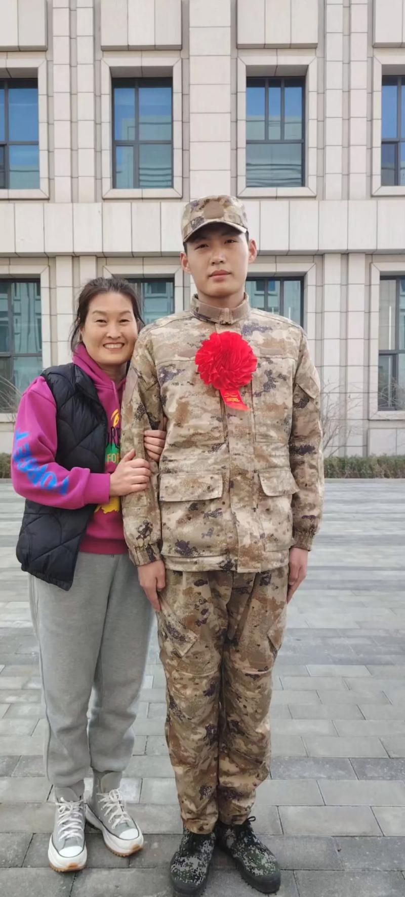 当兵家庭