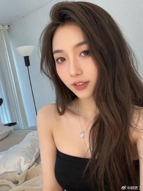  女网红