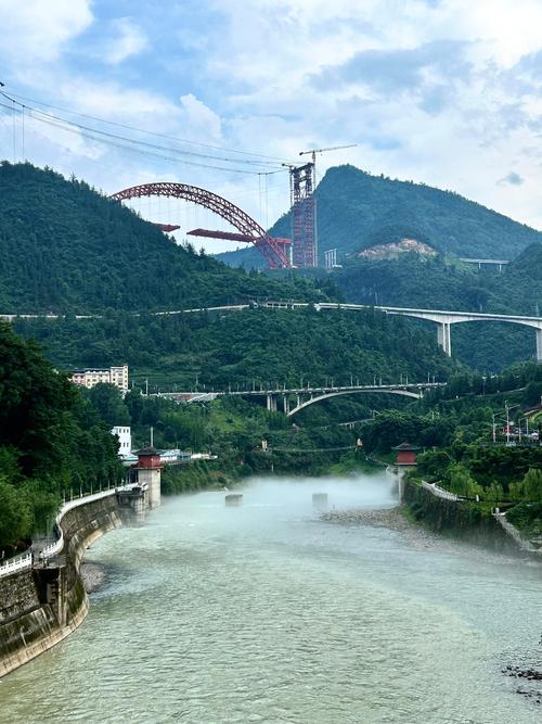 鹤峰