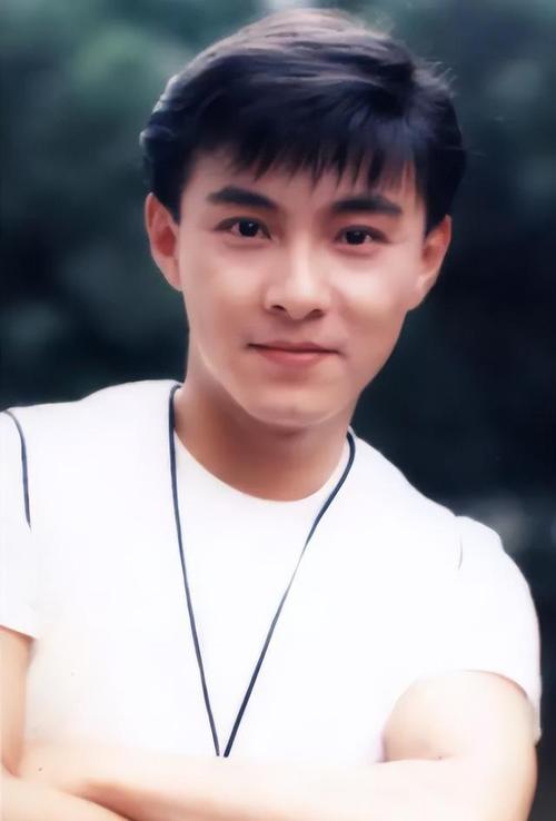  张卫健