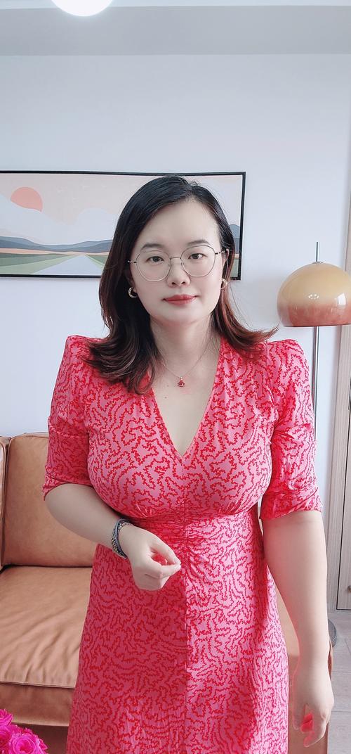 36岁女性